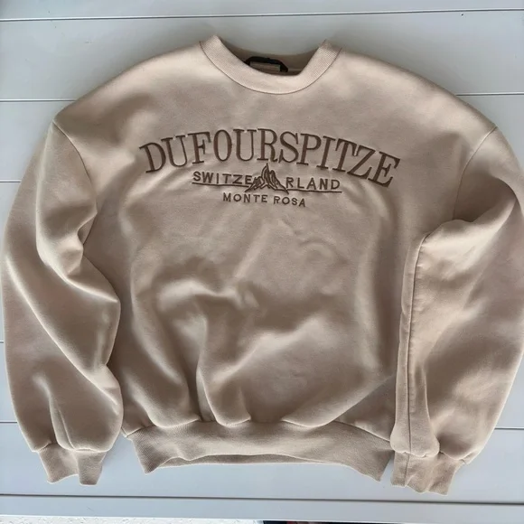 Cream Crew Neck Travel Sweater - Picture 2 of 8